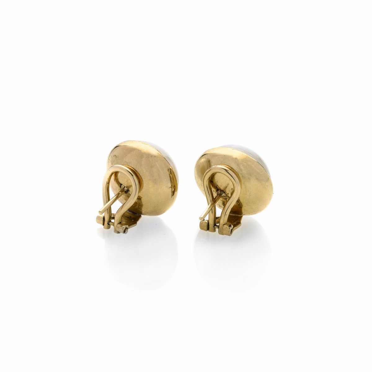 Paio di orecchini in oro giallo 18 kt e perle mabè