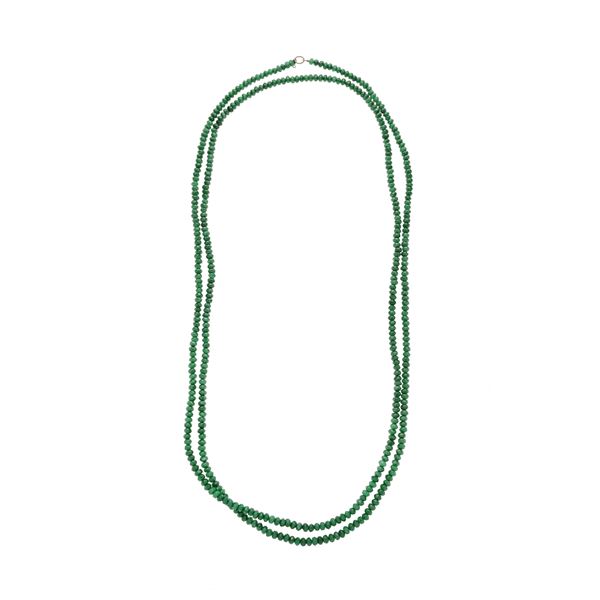 Long necklace with emerald roots and yellow gold  - Auction Antique, Modern and Design Jewelery Auction - Curio - Casa d'aste in Firenze