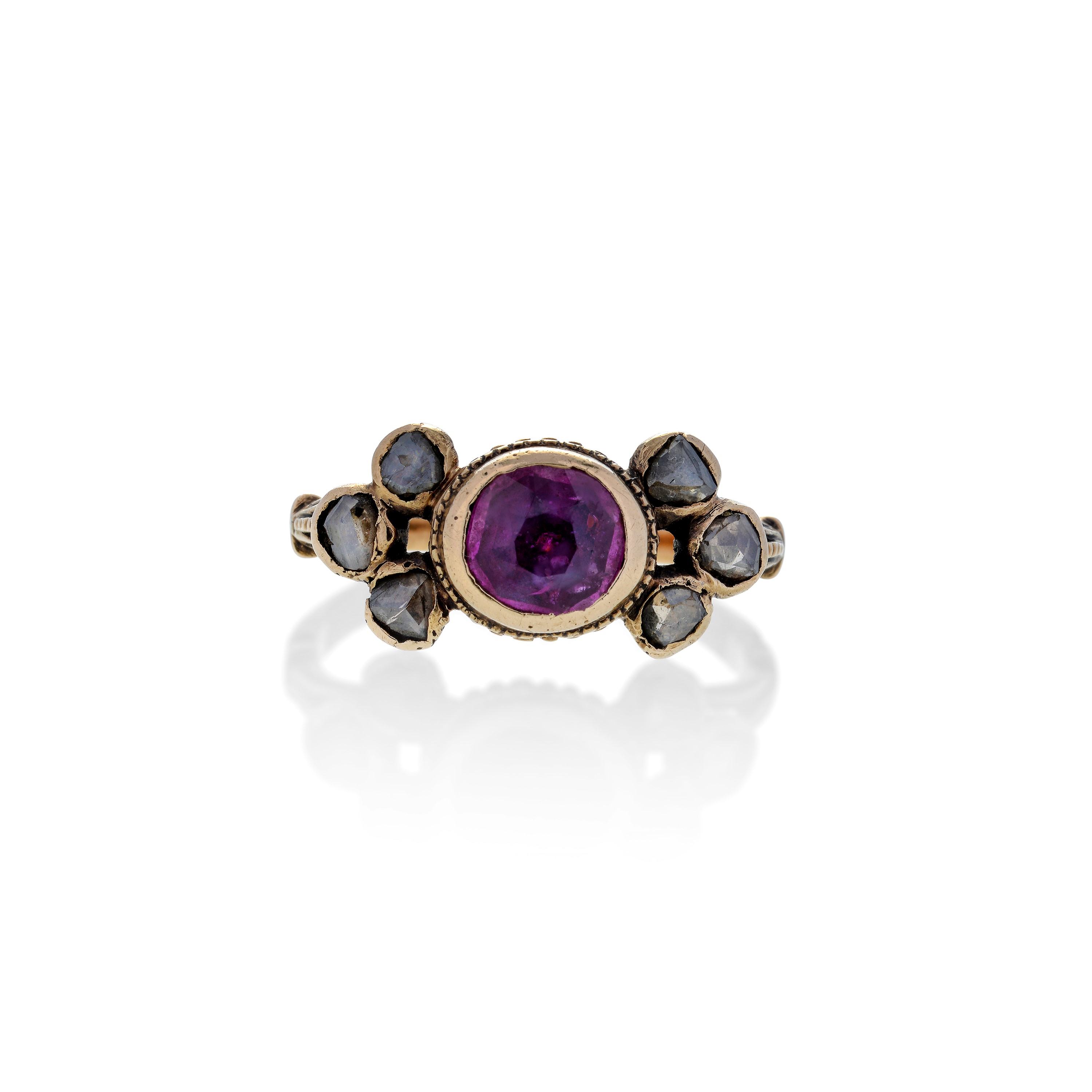 Anello in oro a basso titolo, diamanti e zaffiro rosa