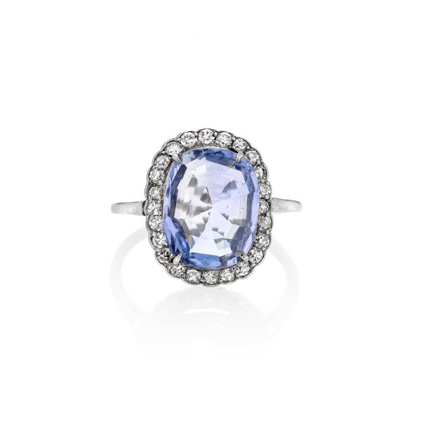 Anello in platino, diamanti e zaffiro Ceylon naturale