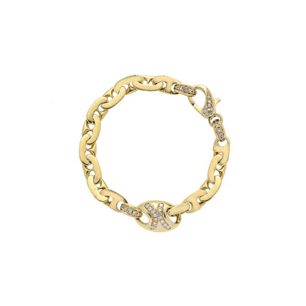Link bracelet in yellow gold and diamonds