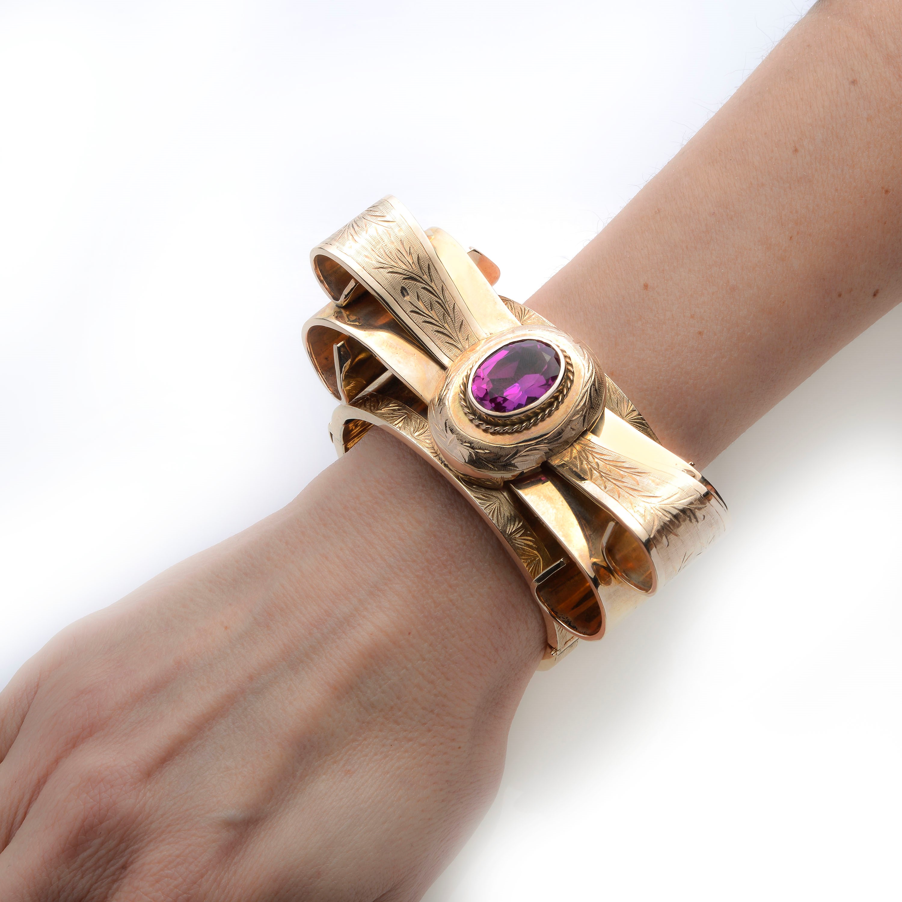 Grande Bracciale Rigido Fiocco in Oro 12 Kt e Pietra Viola