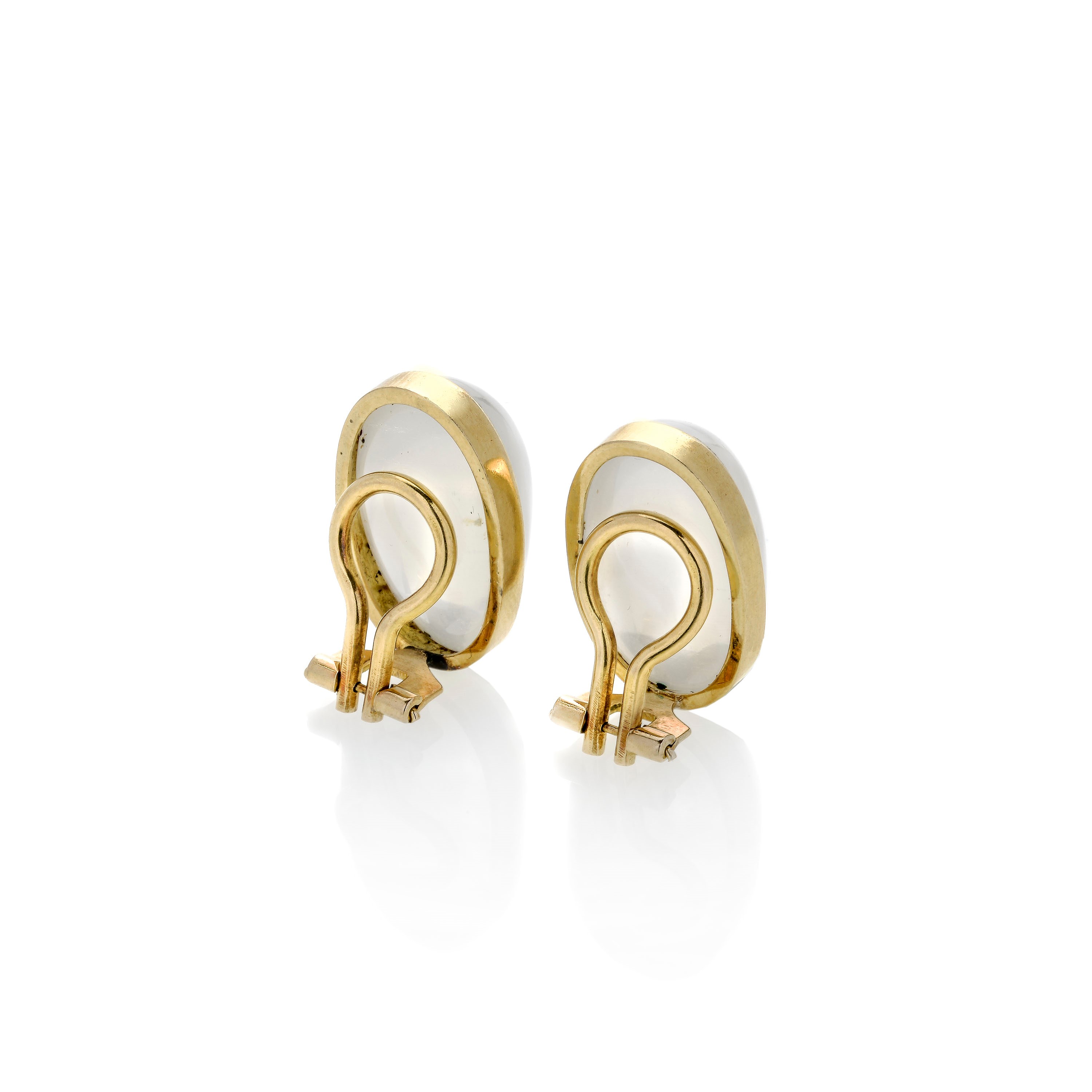 Paio di orecchini a clips in oro giallo e pietra di luna