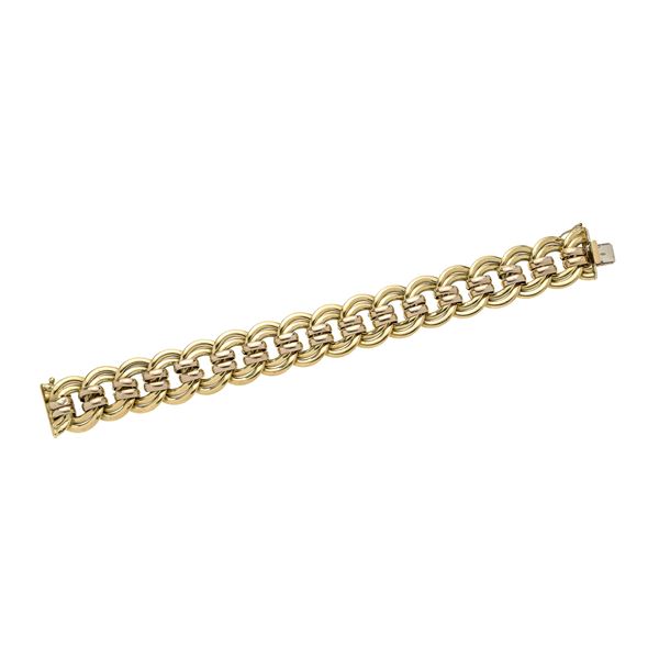 Intertwined link bracelet in two gold colors