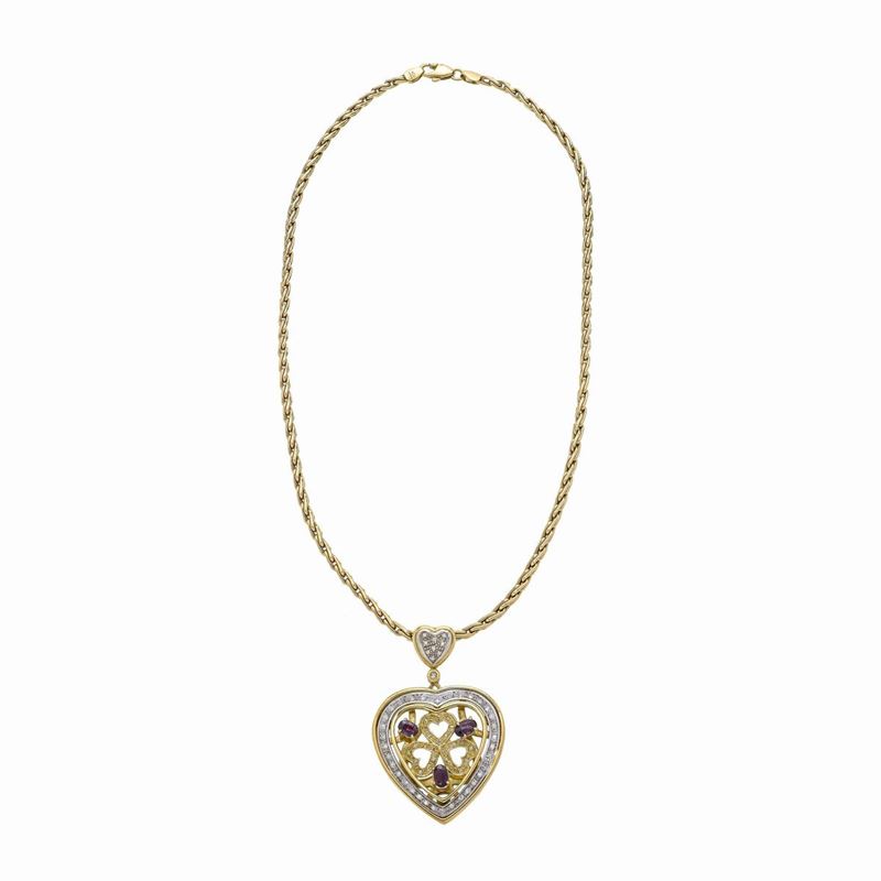 Catena con Pendente a Cuore in Oro Giallo, Oro Bianco, Diamanti e Rubini