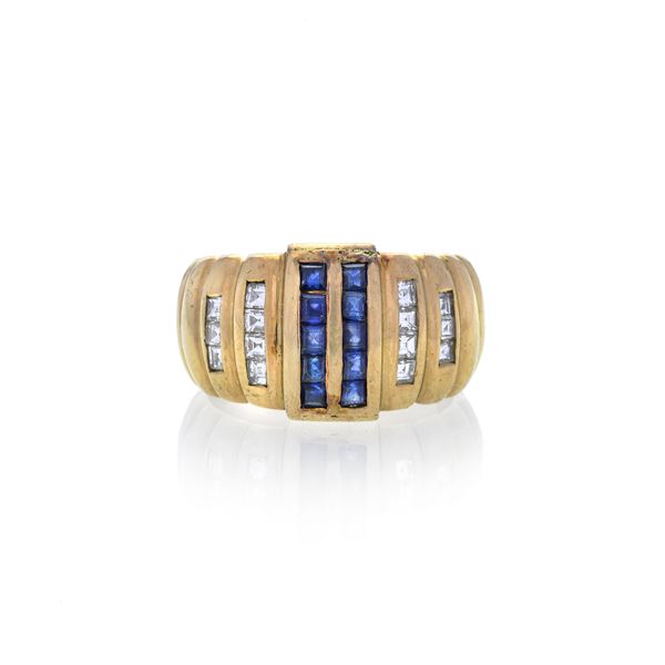Band ring in yellow gold, diamonds and sapphires