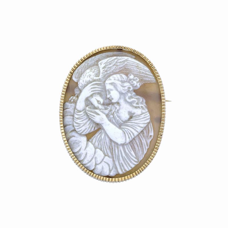 Cammeo in conchiglia e oro giallo Leda e il Cigno
