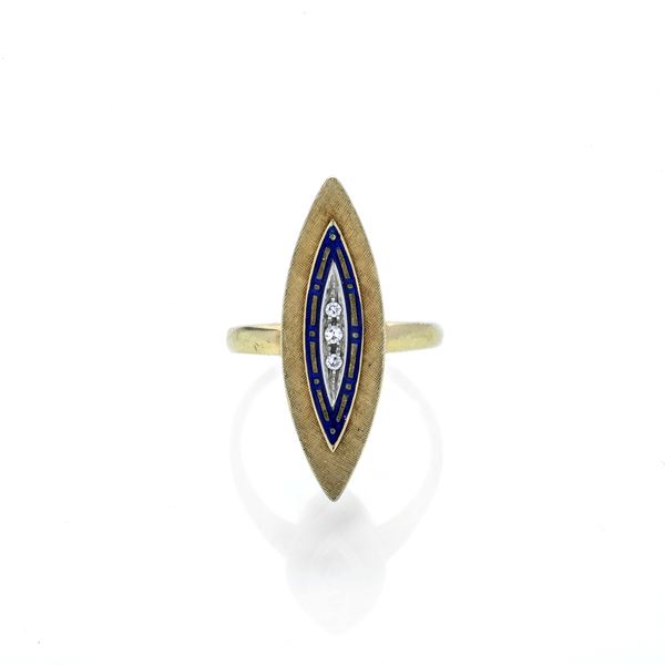 Anello a losanga in oro giallo, smalto blu e diamanti