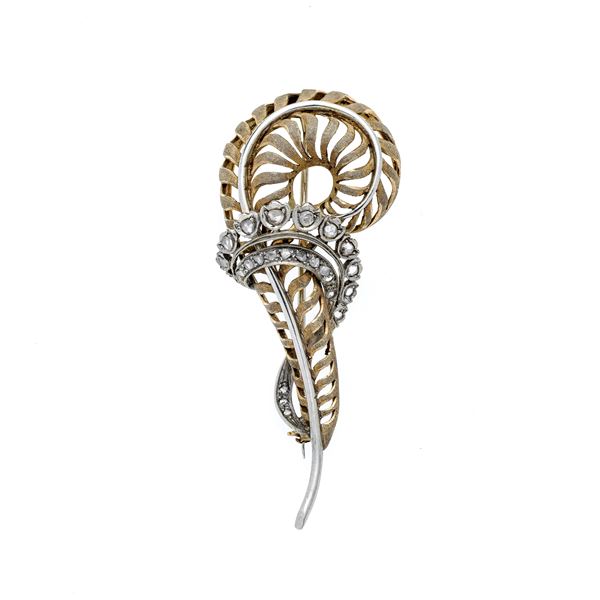 Fiuma brooch in yellow gold, white gold and diamonds