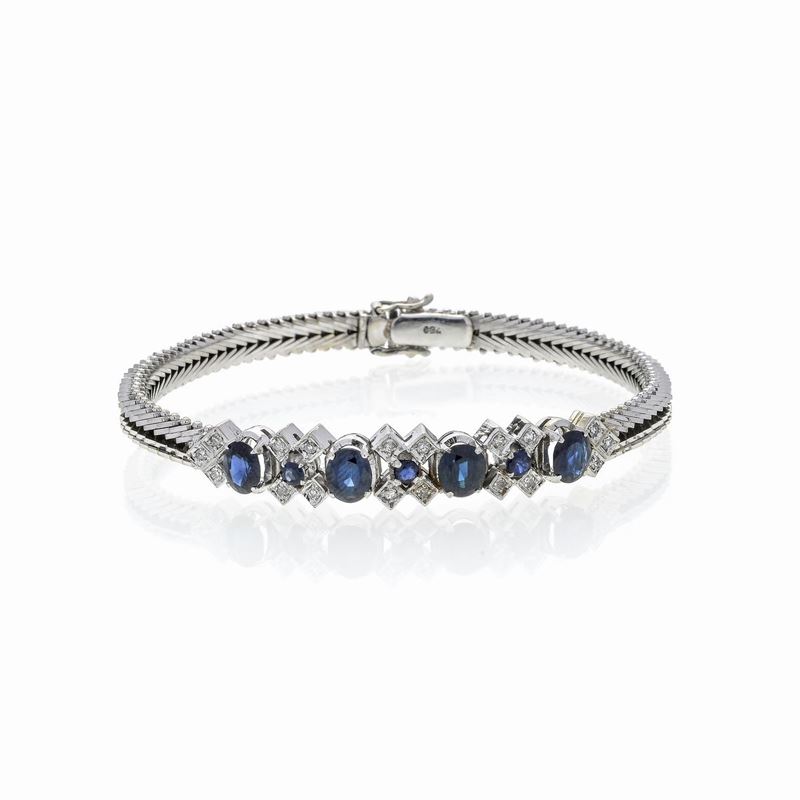 Bracciale in oro bianco, diamanti e spinelli blu