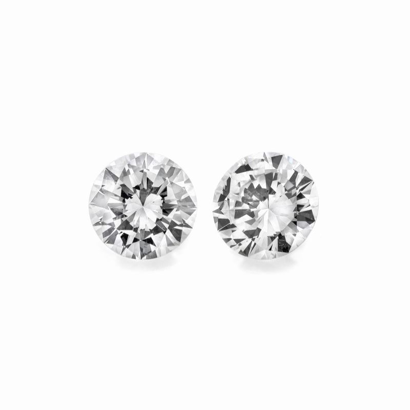 Due diamanti taglio brillante di ct 2.62 complessivi