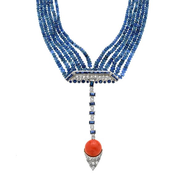 Necklace in white gold, sapphires, diamonds and pink coral