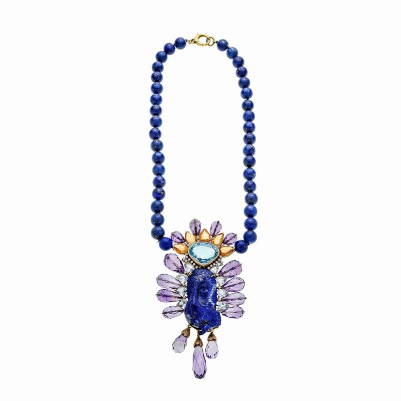 Collana Pavone in oro giallo e lapislazzuli, topazio azzurro, ametista e diamanti