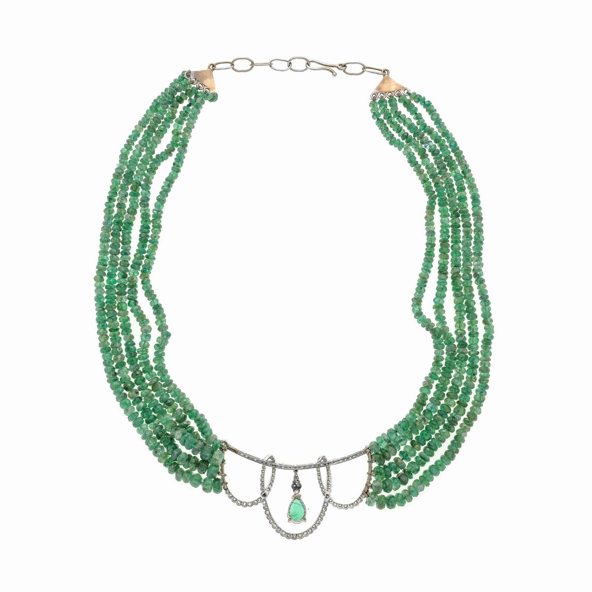 Collana multifilo in oro bianco 18 kt, smeraldi e diamanti
