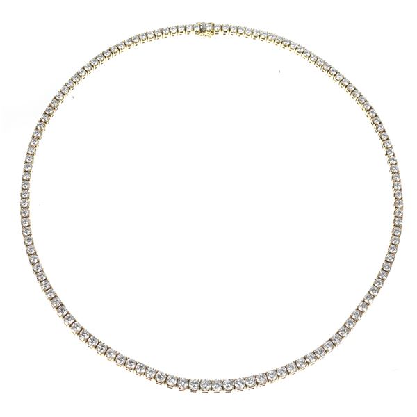 Tennis necklace in 18 kt yellow gold and brilliant-cut diamonds