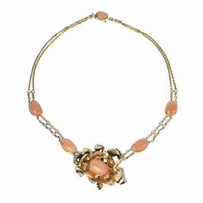 Collana in Oro Giallo 18 Kt, Diamanti e Corallo Rosa