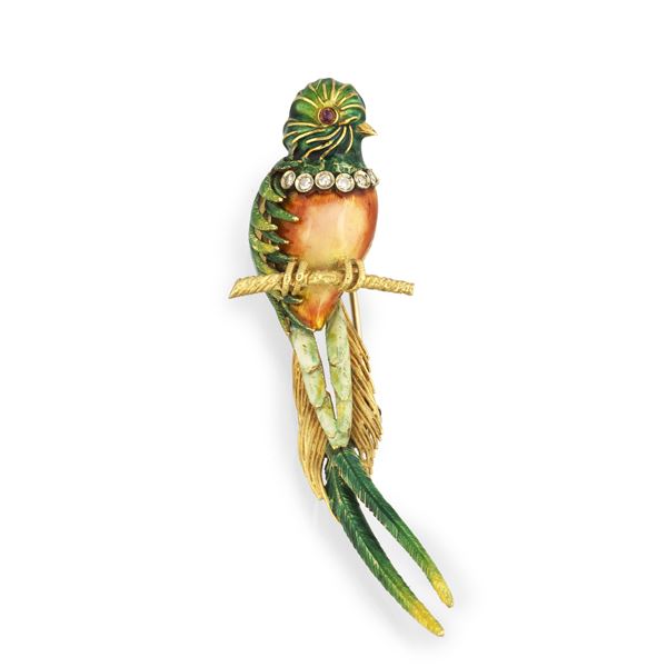 Pappagallo brooch in yellow gold, diamonds and polychrome enamel