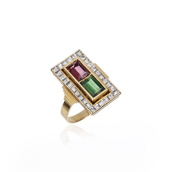 Rectangular ring in yellow gold and green and pink tourmaline