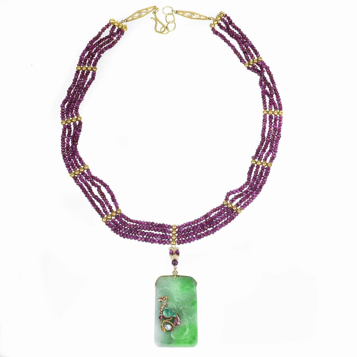 Collana con Pendente in Oro Giallo 18 e 9 Kt, Rubini, Giada, Diamanti e Smeraldo