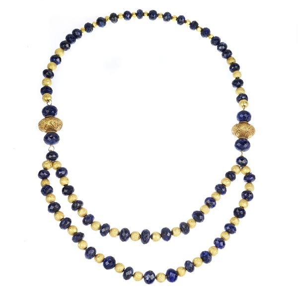 Necklace in 18 kt yellow gold and sapphire roots