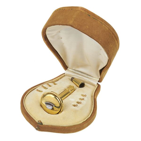 Rare sun umbrella frame in yellow gold and white enamel  (beginning of the 20th century)  - Auction Auction of antique and Modern Jewelry and Wristwatches - Curio - Casa d'aste in Firenze