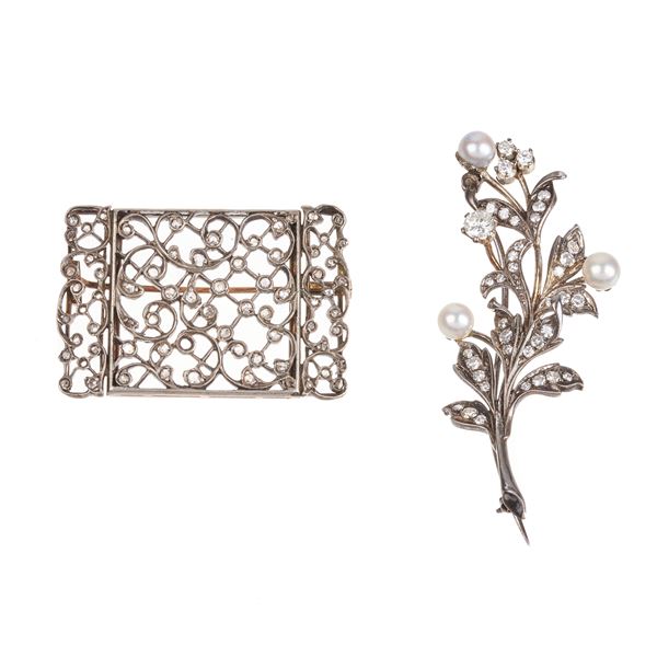 Floral brooch in 18 kt white gold, diamonds and pearls and another in 18 kt gold, silver and diamonds