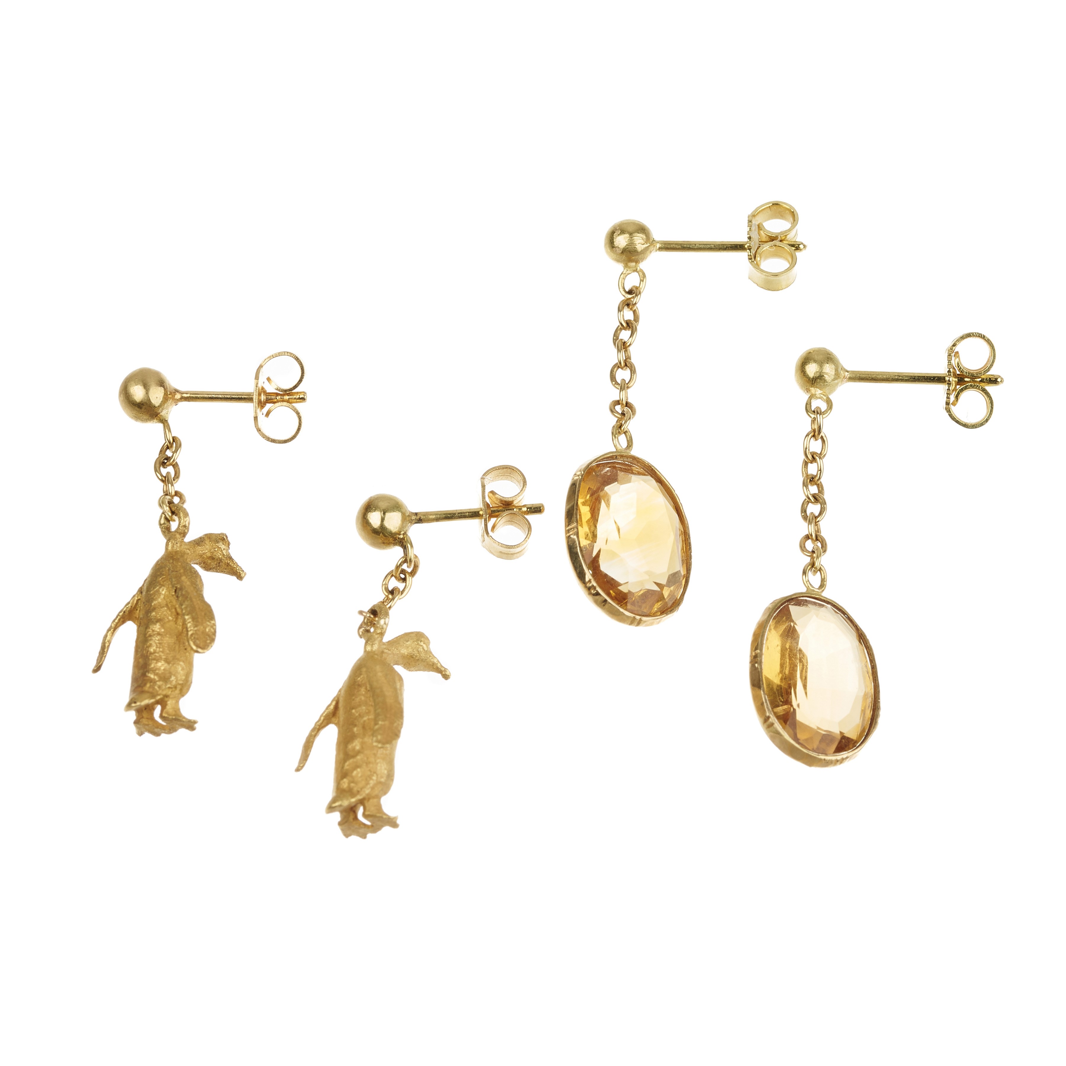 Paio di Orecchini con Pinguino in Oro Giallo 18 Kt e un Altro in Oro Giallo 18 Kt e Quarzo Citrin...