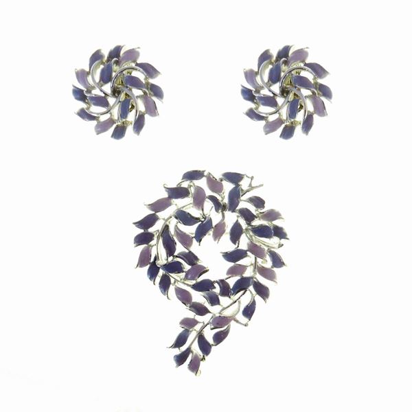 Set composed by Earrings and Brooch