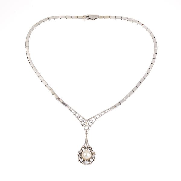 Girocollo in oro bianco 18 kt, diamanti e perla coltivata