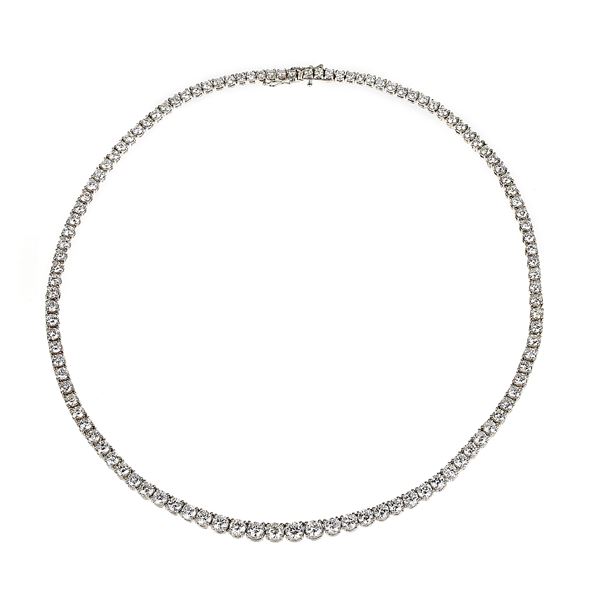 Importante collier tennis in oro bianco 18 kt e diamanti
