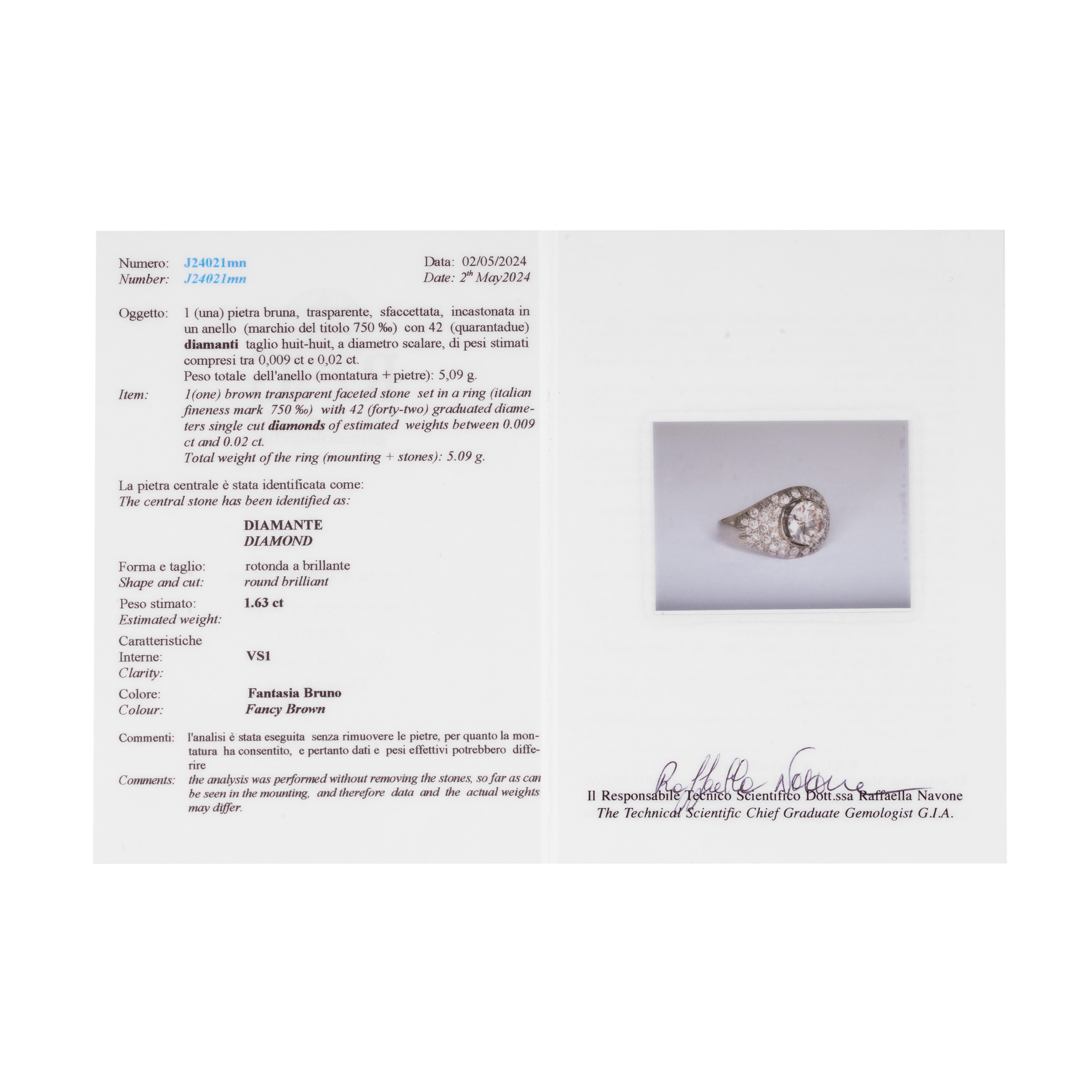 Anello in oro bianco 18 kt, diamanti e diamante fancy Brown