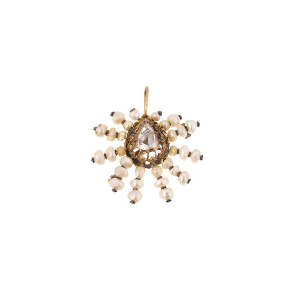 Flower pendant brooch in low gold, micropearls and teardrop diamond
