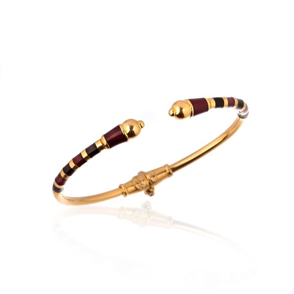 Rigid bracelet in yellow gold and polychrome enamel  - Auction Auction of Antique and Modern Jewelry and Wristwatches - Curio - Casa d'aste in Firenze