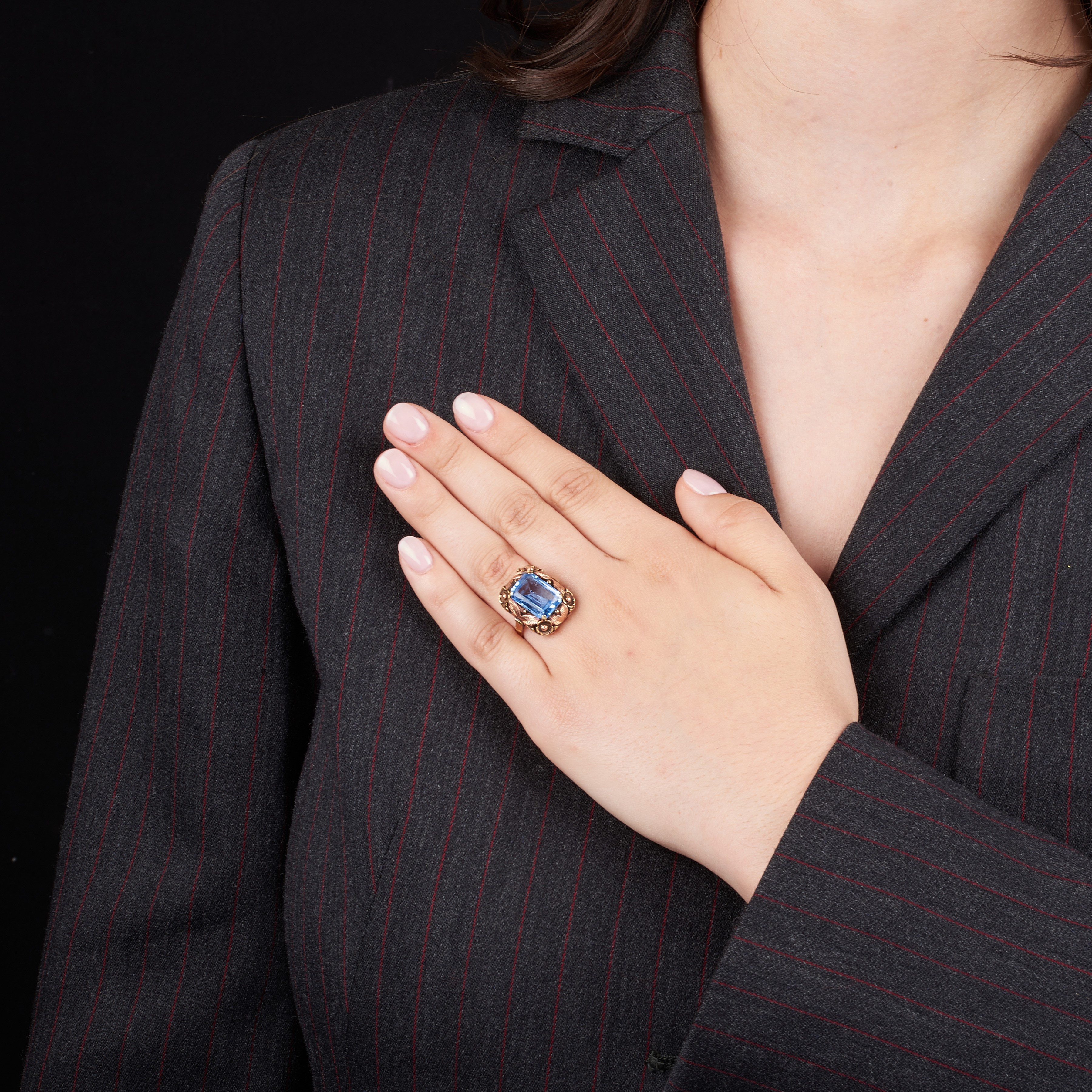 Pendente e anello in oro rosa 14kt e spinelli sintetici azzurri