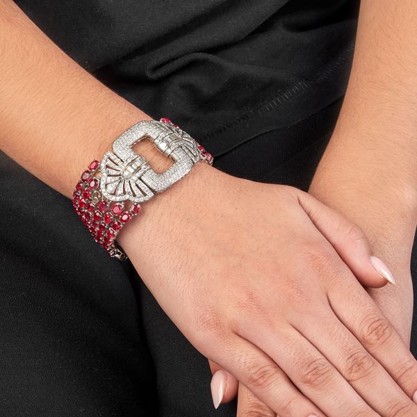 Important bracelet in 18 kt white gold, diamonds and rubies