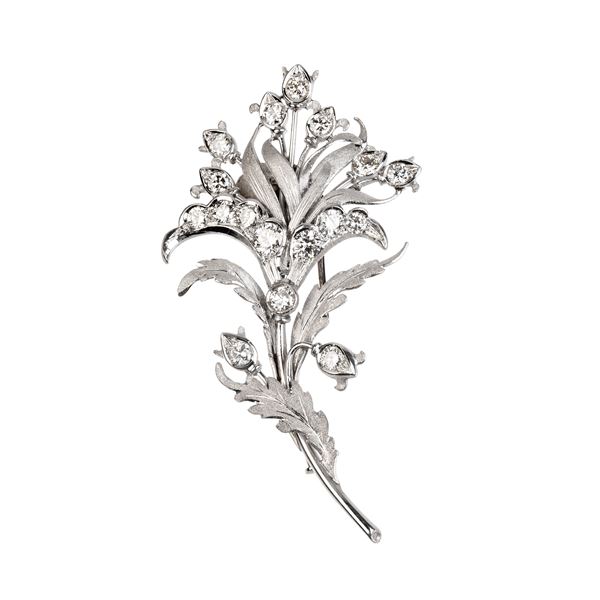 MARCELLO MINOTTO Floral brooch in 18 kt white gold and diamonds