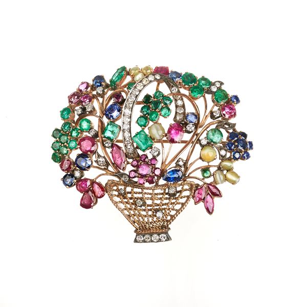 Basket pendant brooch in 18 kt rose gold, diamonds, rubies, sapphires and moonstone