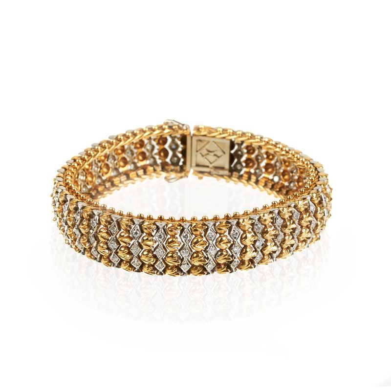 Bracciale ad imitazione del tessuto in oro giallo 18 kt, oro bianco e diamanti