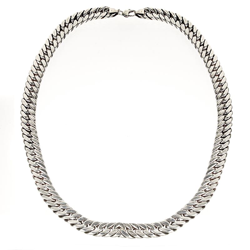 Lunga collana a maglie degradè in argento 925