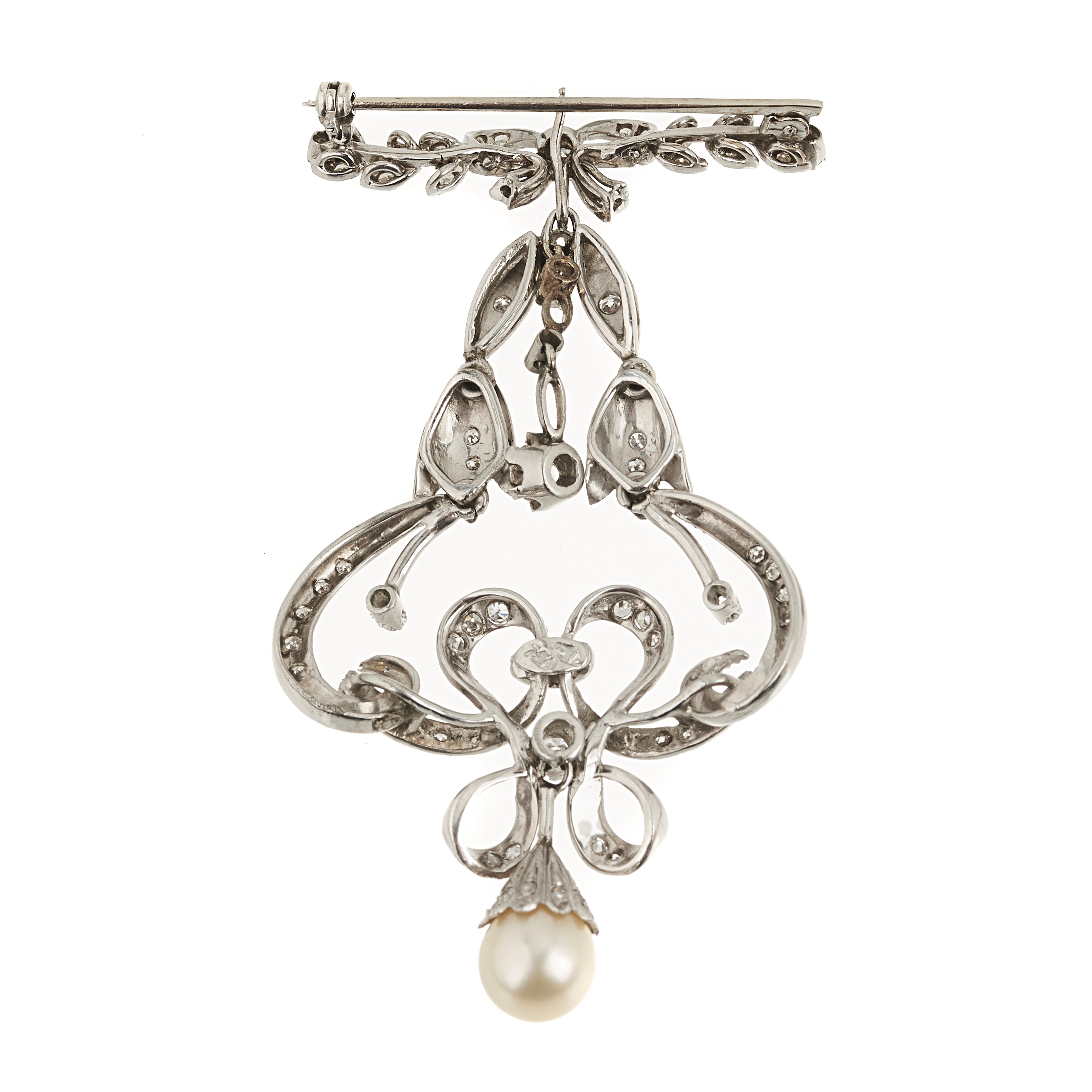 Spilla girandole in oro bianco 18 kt, diamanti e perle