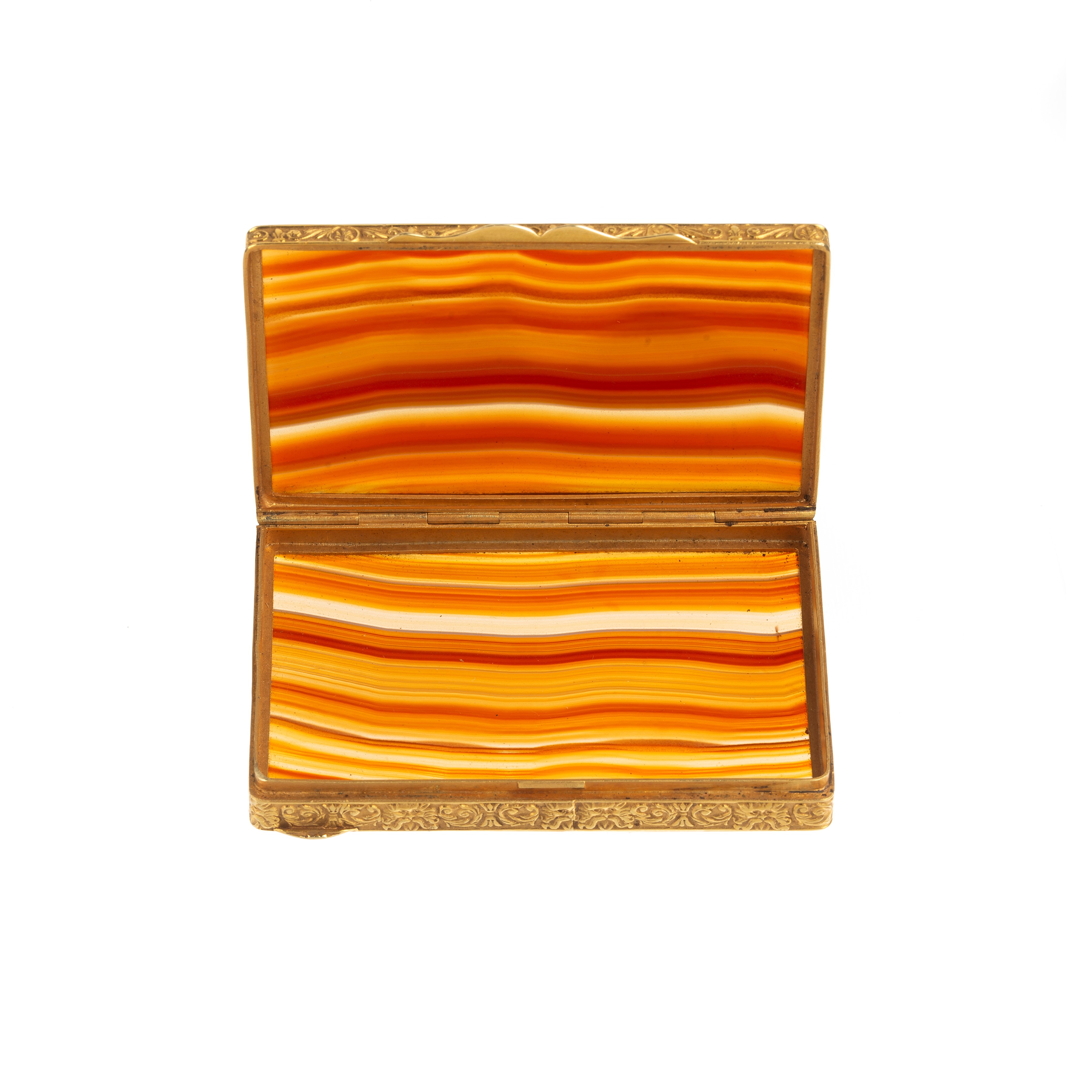 Tabacchiera in oro giallo 18 kt e agata striata