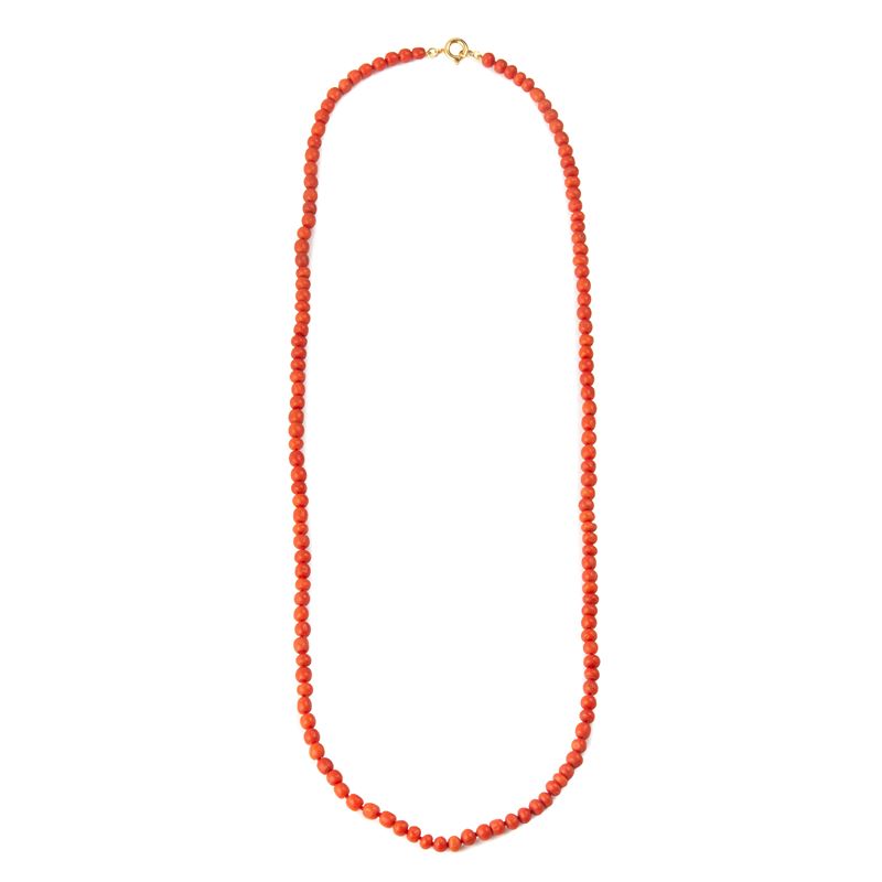 Lunga collana in corallo rosso e oro giallo 18 kt
