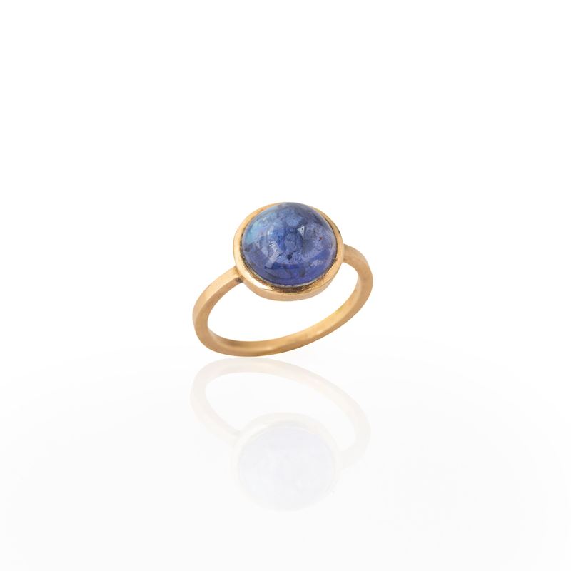 Anello in oro giallo 18 kt e tanzanite