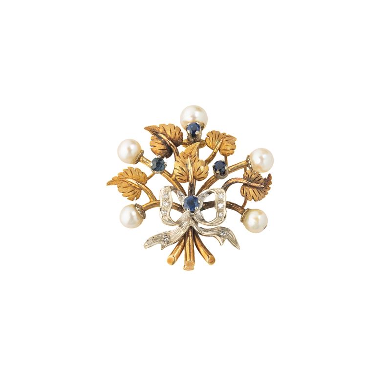 Spilla floreale in oro giallo e bianco 18 kt, diamanti, zaffiri e perle coltivate