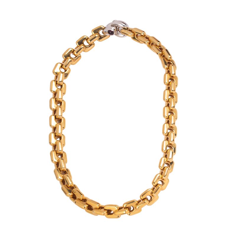 Anello in oro bianco 18 kt, diamanti e smeraldo