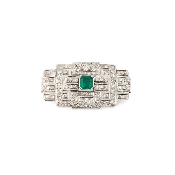 Spilla in oro bianco 18 kt, diamanti e smeraldo
