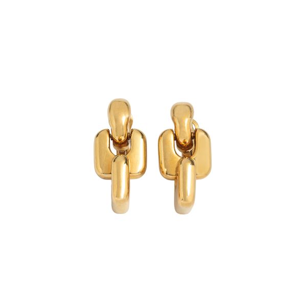 Pair of large 18kt yellow gold intertwined link drop earrings