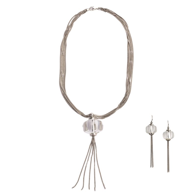 BACCARAT Paio di orecchini pendenti e lunga collana in argento 925 e cristallo