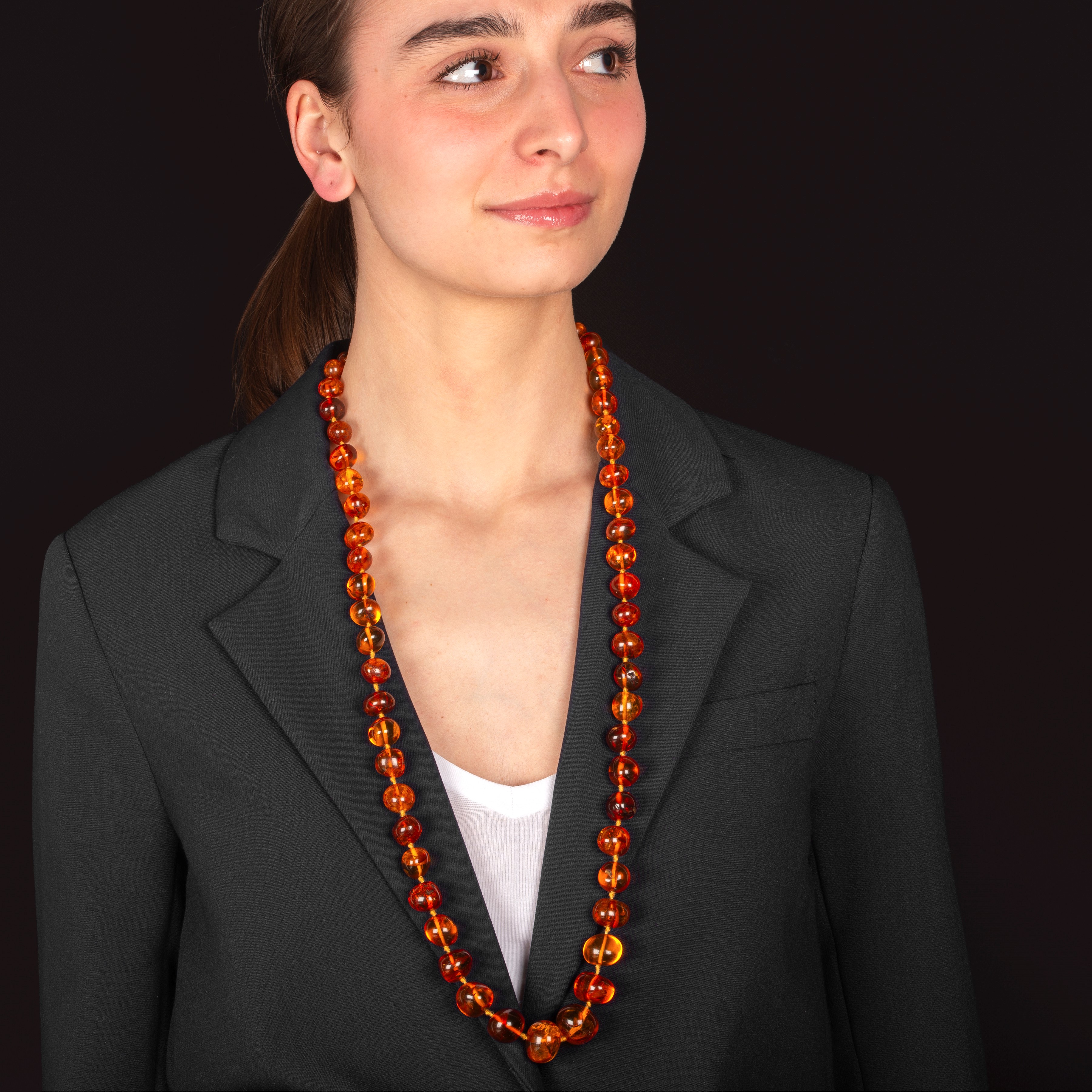 Lunga Collana in Ambra