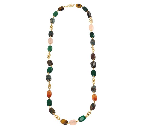 Long necklace in 18 kt yellow gold and semiprecious stones of various colors